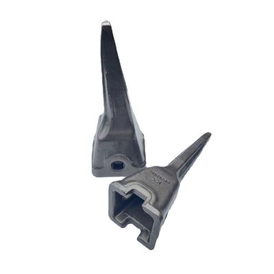 Alti denti Digger Bucket Parts della roccia dell'escavatore a cucchiaia rovescia di rigidità 47-52HRC